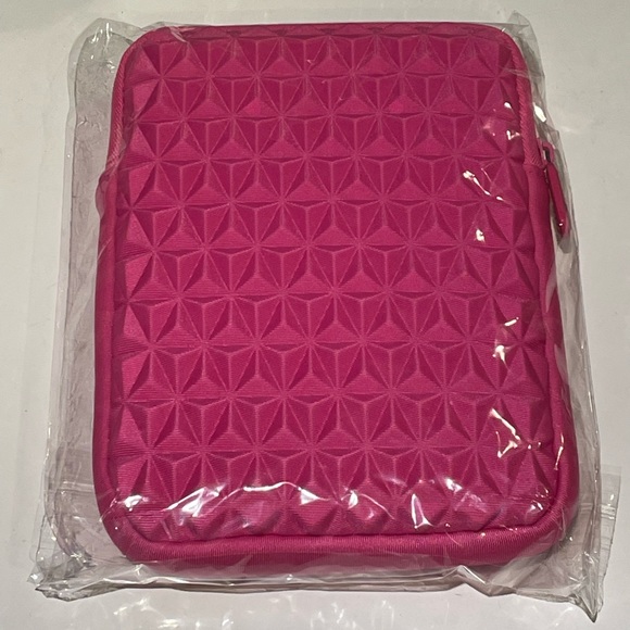 EVE CASE- TABLET CASE. - Picture 4 of 5